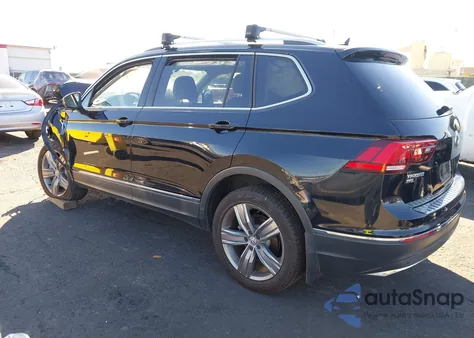 2021 Volkswagen Tiguan 2.0T Se/2.0T Se R-Line Black/2.0T Sel из США, поврежденный, VIN 3VV2B7AX1MM075768